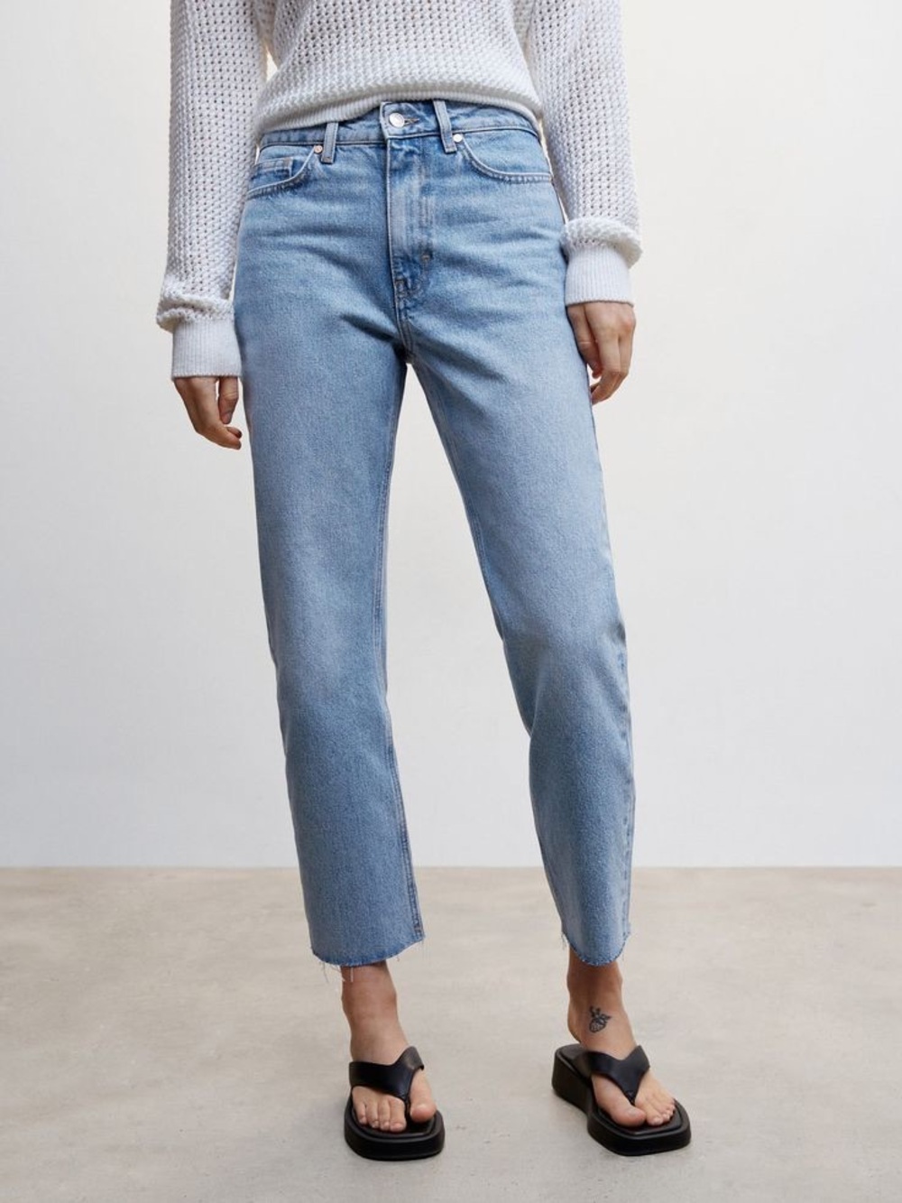 Mango Irene High-Rise Light Blue Straight Leg Jeans Frayed Hem sz 4